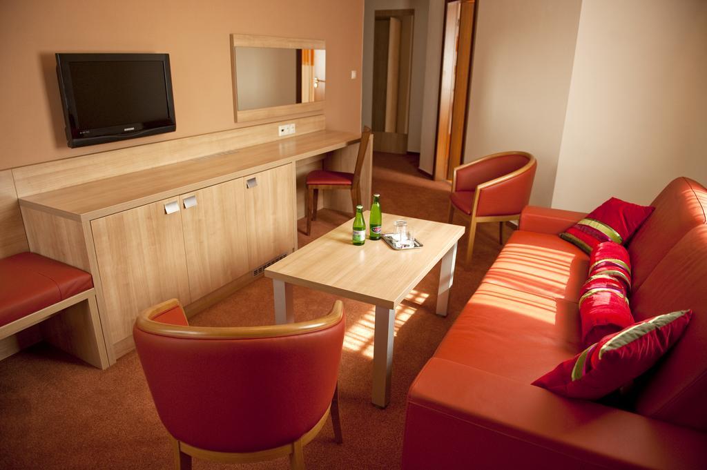 Hotel Club Kieżmark Zewnętrze zdjęcie